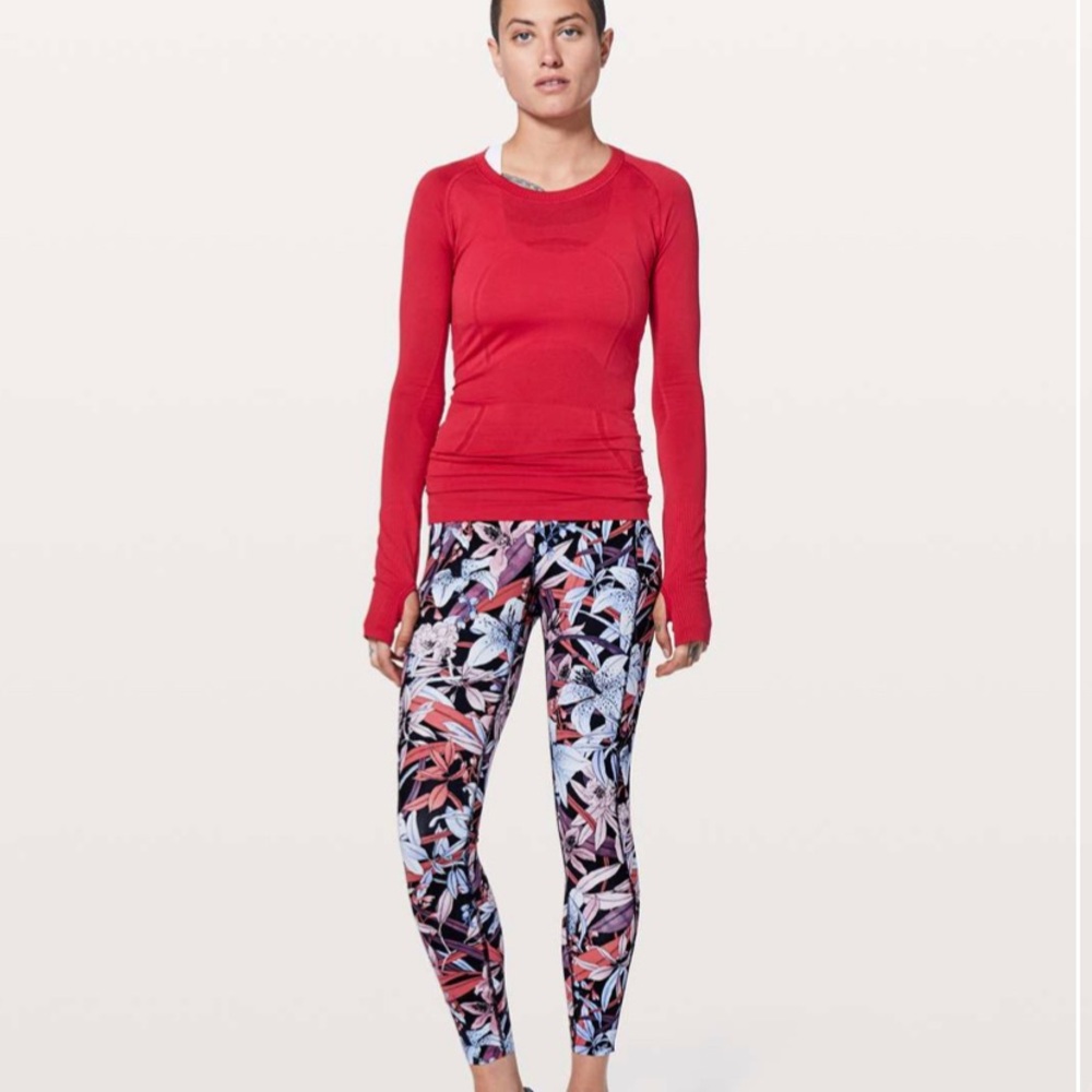 Lululemon Fast and Free 25” size 2.